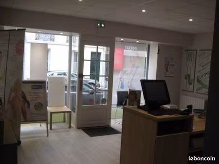 local commercial hyper centre