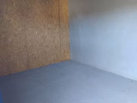 a louer local de stockage  box