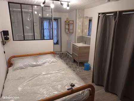 maison de bourg meublee a louer