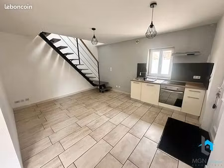 maison de ville 3 pièces 64 m²