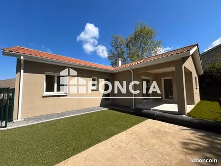 villa 4 pièces 93 m²