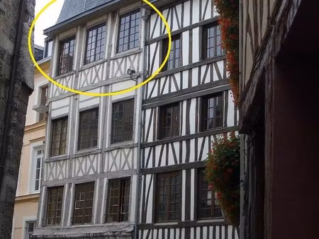f1 bis rouen   rue st amand centre historique