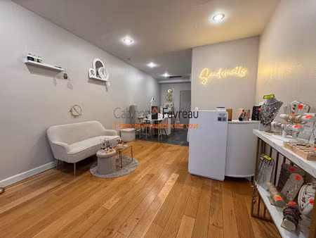 75019 - local - 38m2 - sur rue - metro riquet - metro stalingrad