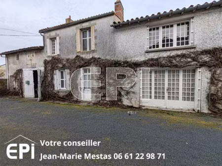 vente maison 5 pièces 126 m² nueil-les-aubiers (79250)