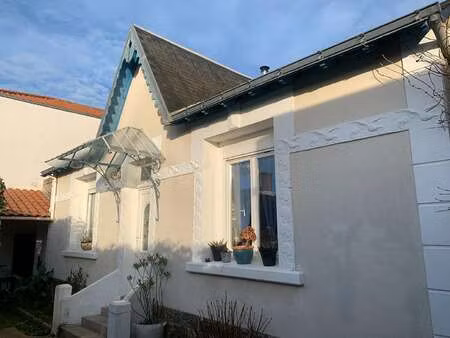 vente maison à saint-gilles-croix-de-vie (85800) : à vendre / 83m² saint-gilles-croix-de-v