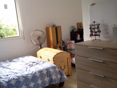 appartement f2 - sainte clotilde