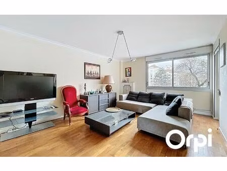 appartement villeurbanne 108.3 m² t-4 à vendre  390 000 €