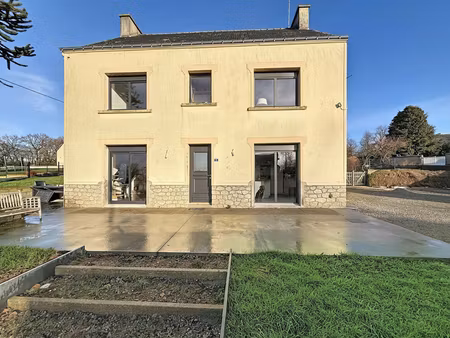 maison reguiny 4 pièce(s) 127 m2