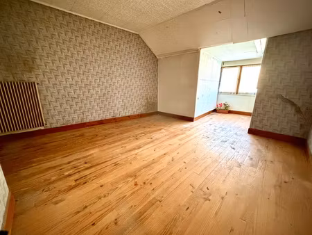 maison a renover - 63 m2 - centre ville - semur en auxois