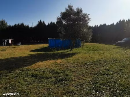 terrain 1 000 m² toulenne