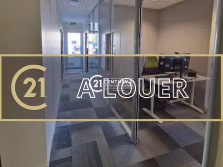 sud de caen - a louer - 136 m² de bureaux aménagés + 5 parki