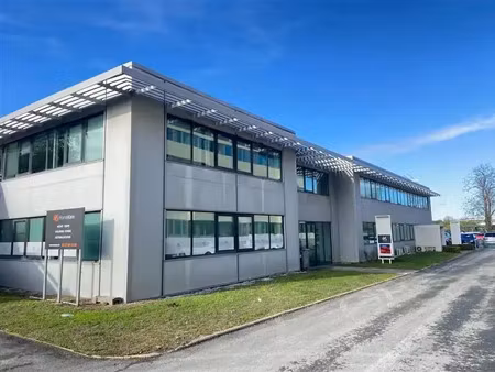 150 m² sortie 11 rocade merignac