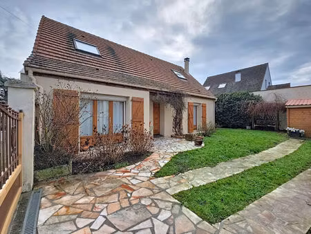 maison le coudray montceaux 6 pièce(s) 110 m2