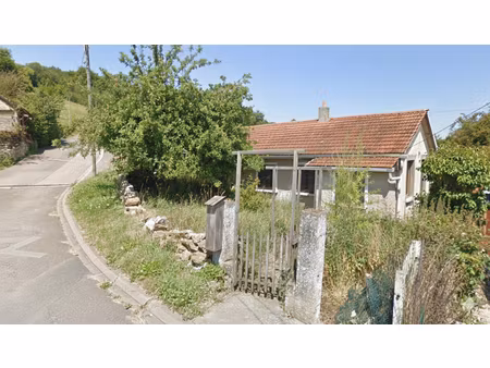 maison à rénover entièrement ? fort potentiel ? beau jardin