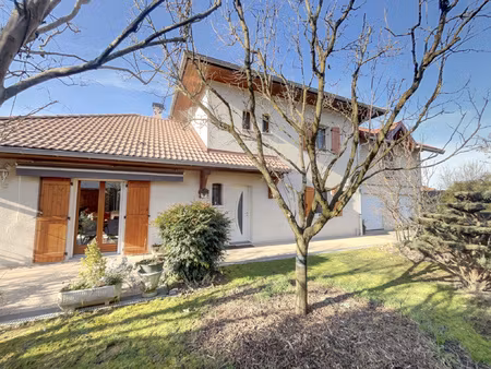 maison de 164 m2 - viviers-du-lac
