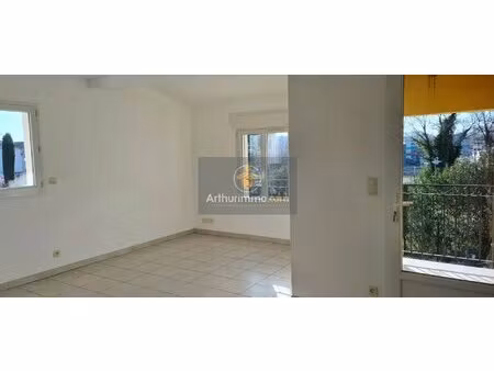 appartement t3 au 1er étage