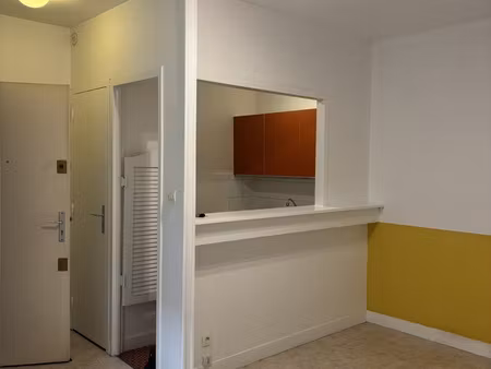 appartement t2 : rue du loup