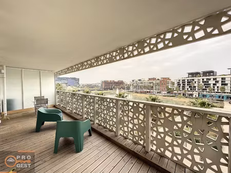 vue sur bassin jacques coeur