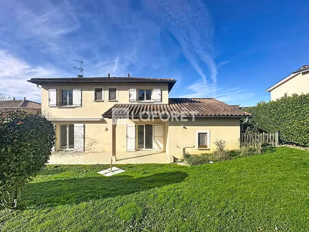 maison de 2005 -5 pièces 133 m² - frans