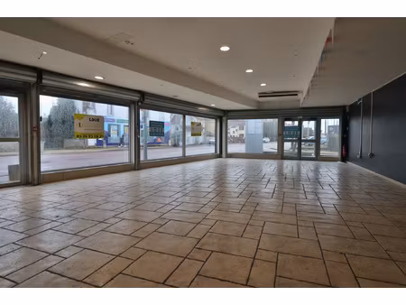 axe principal de st julien les villas