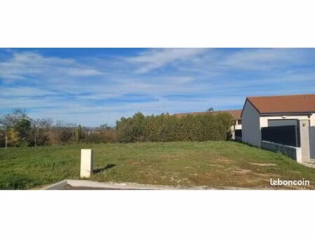 terrain 645 m² bourg de peage