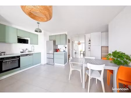 appartement 4 pièces 79 m²