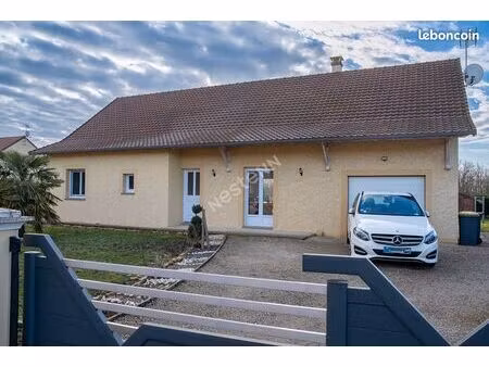propriété 4 pièces 96 m²