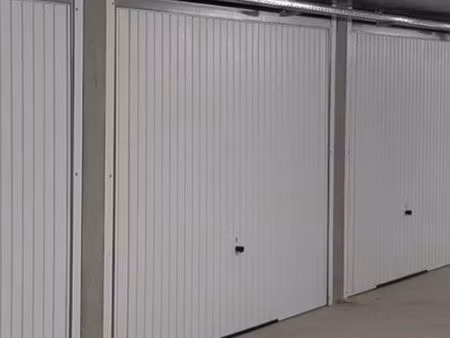 garage a louer a draguignan