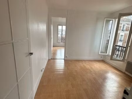 t2 lumineux – centre bagnolet – disponible 2 février