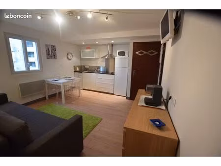 appartement t 2 en plein centre ville