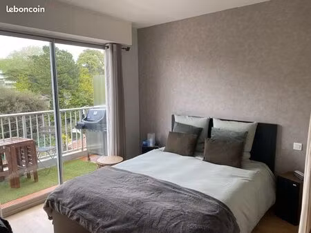 bel appartement loué en vide à l’année à la baule