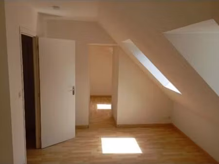 appartement t2  centre pont hébert