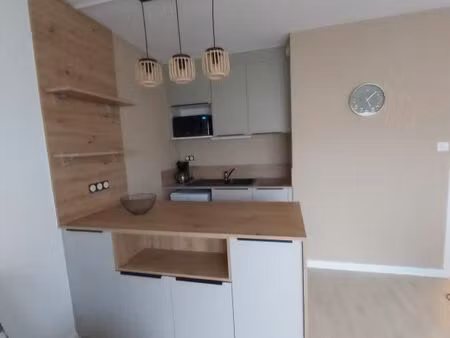 location studio a l'annee