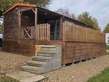 chalet meublé a louer danc un parc de loisir