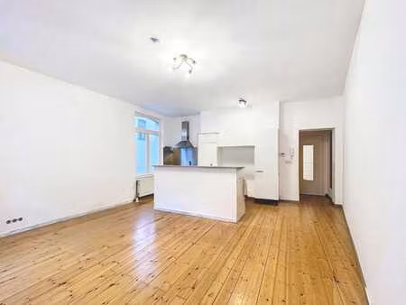 quartier sablon - marolles | charmant appartement une chambr