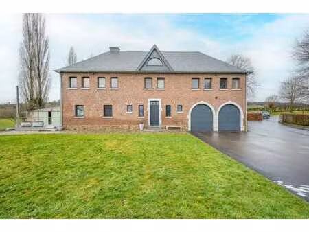 maison 5 chambres avec garage terrasse et jardin