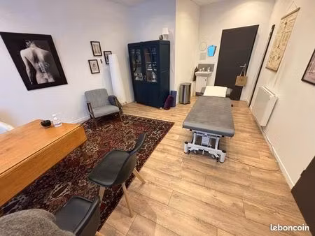 cabinet médical – salle 25 m² – croix-rousse centre