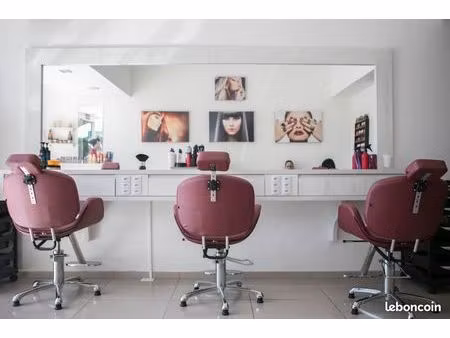 fonds de commerce salon de coiffure 122 m²