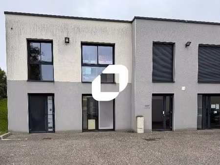 bureaux 150 m²