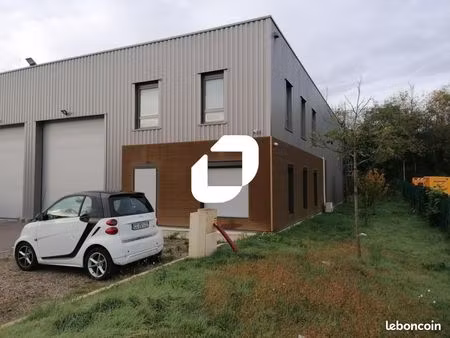 local d'activité 324 m²