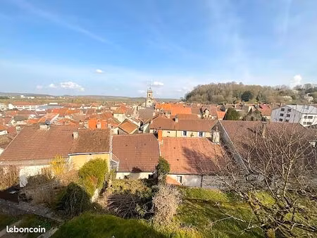 maison 4 pièces 85 m²
