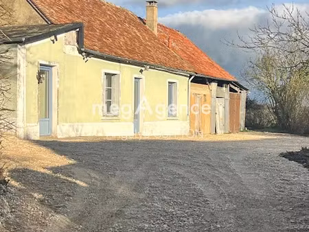 vente maison 3 pièces 60 m² à saint-aubin-de-locquenay (72130)  70 000 €