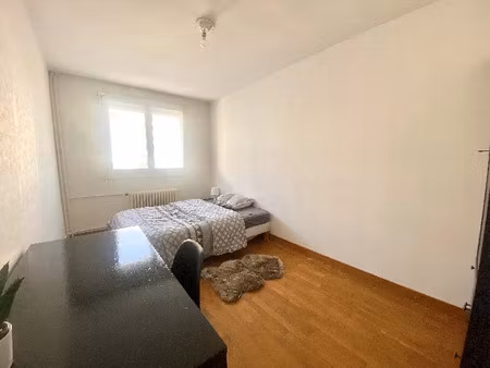 location meublée chambre 1 pièce 10 m² à orleans (45000)  390 €