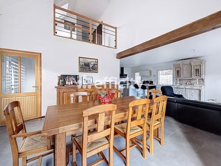 maison 6 pièces - 145 m²