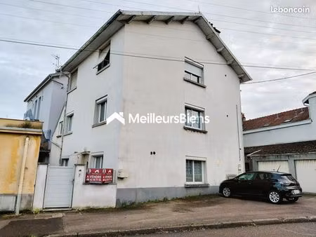 immeuble 9 pièces 183 m²