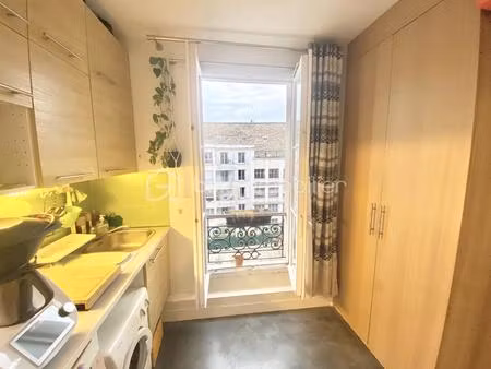 studette de 14 50 m² à paris-11e-arrondissement