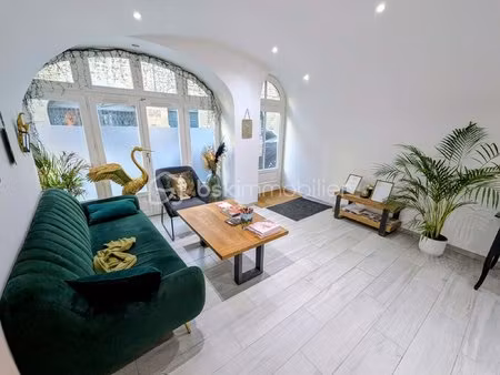 local commercial de 68 m² à fougeres