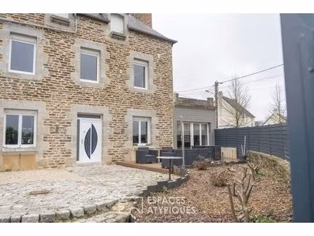maison en pierre avec espaces indépendants et fort potentiel - proche mer