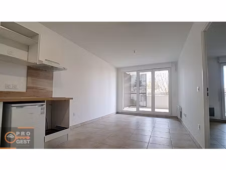 !! nouveauté !! t2 récent climatisé castelnau-le-lez