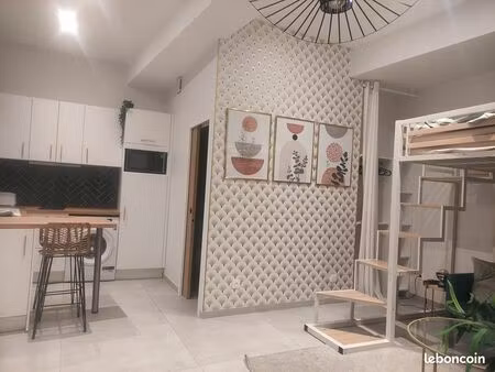 a vendre studio meuble
